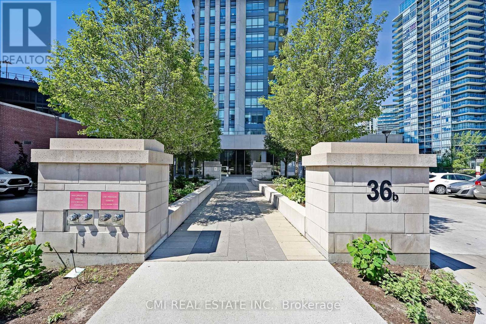 Property at 2209 - 36 PARK LAWN ROAD image 2