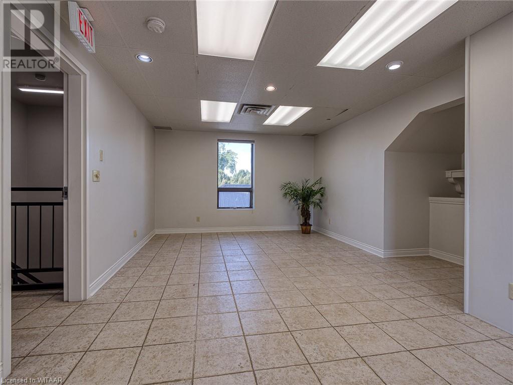 590 Adelaide Street, Woodstock, Ontario  N4S 4B9 - Photo 28 - 40603694