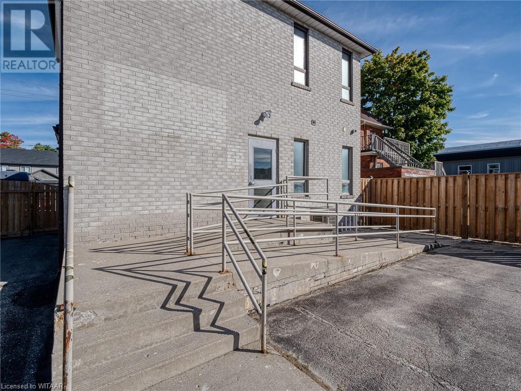 590 Adelaide Street, Woodstock, Ontario  N4S 4B9 - Photo 38 - 40603694