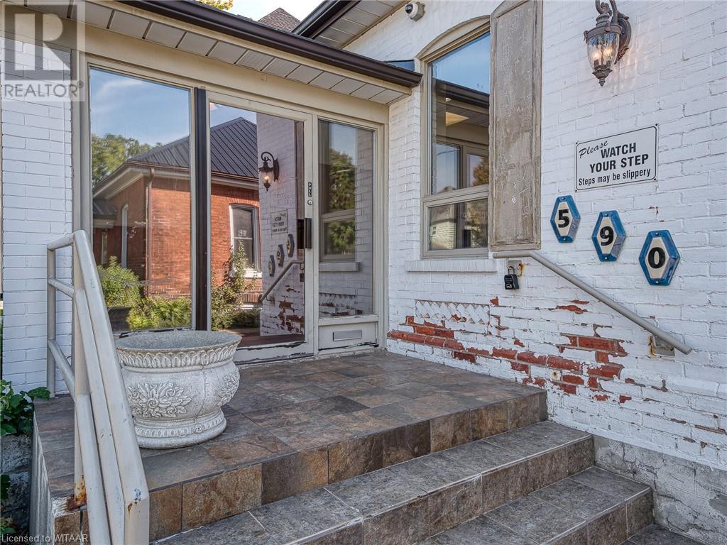 590 Adelaide Street, Woodstock, Ontario  N4S 4B9 - Photo 7 - 40603694