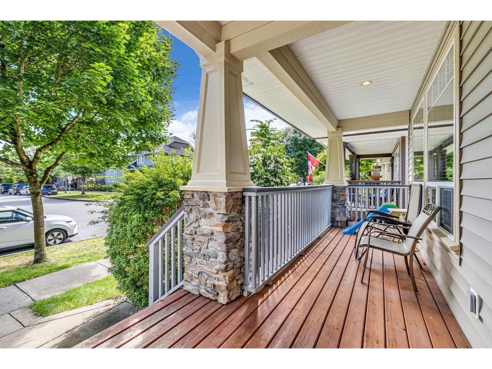 Property at 19257 69 AVENUE image 5