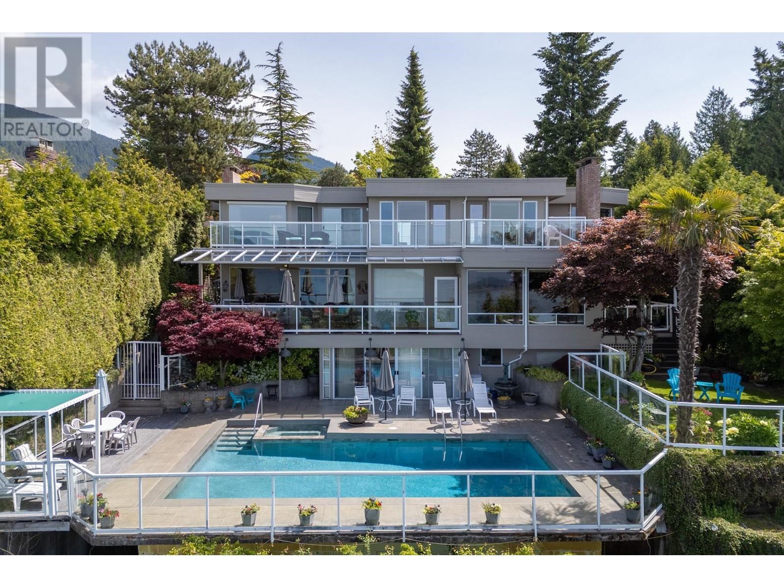 4729 Woodburn Road, West Vancouver, British Columbia  V7S 3A8 - Photo 1 - R2893160