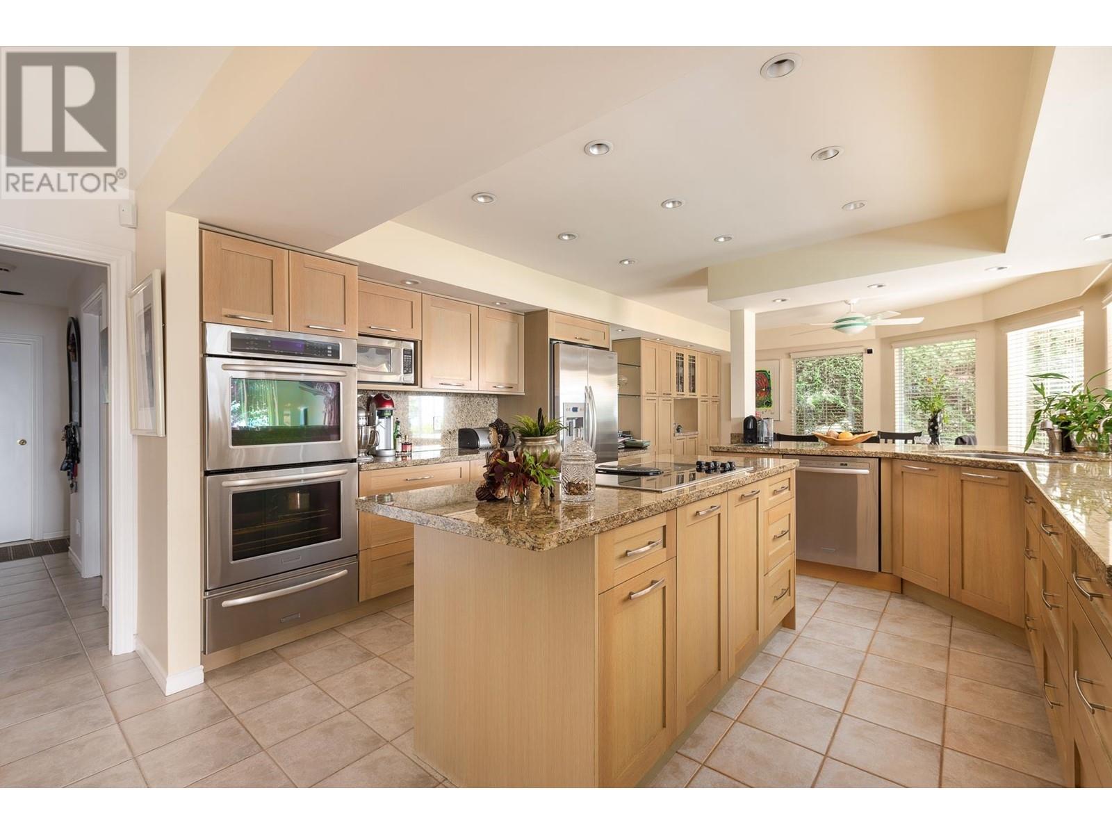 4729 Woodburn Road, West Vancouver, British Columbia  V7S 3A8 - Photo 7 - R2893160