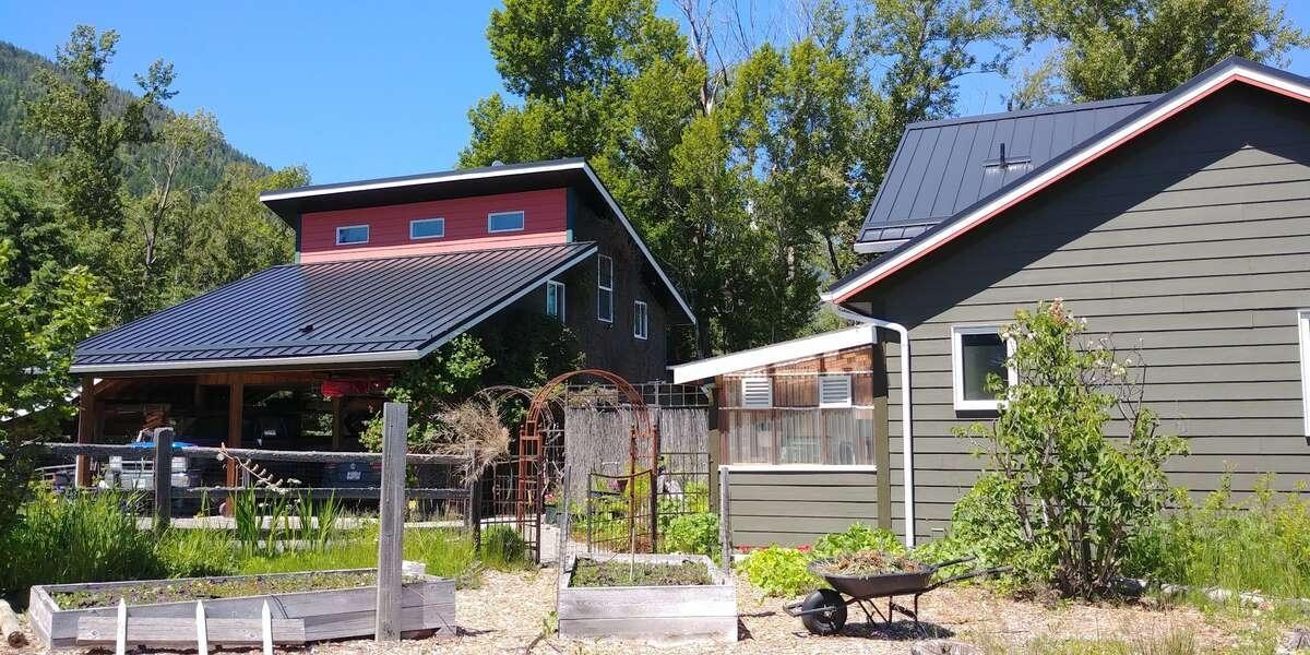 1067 Simmons Road, Creston, British Columbia  V0B 1G7 - Photo 22 - 2477622