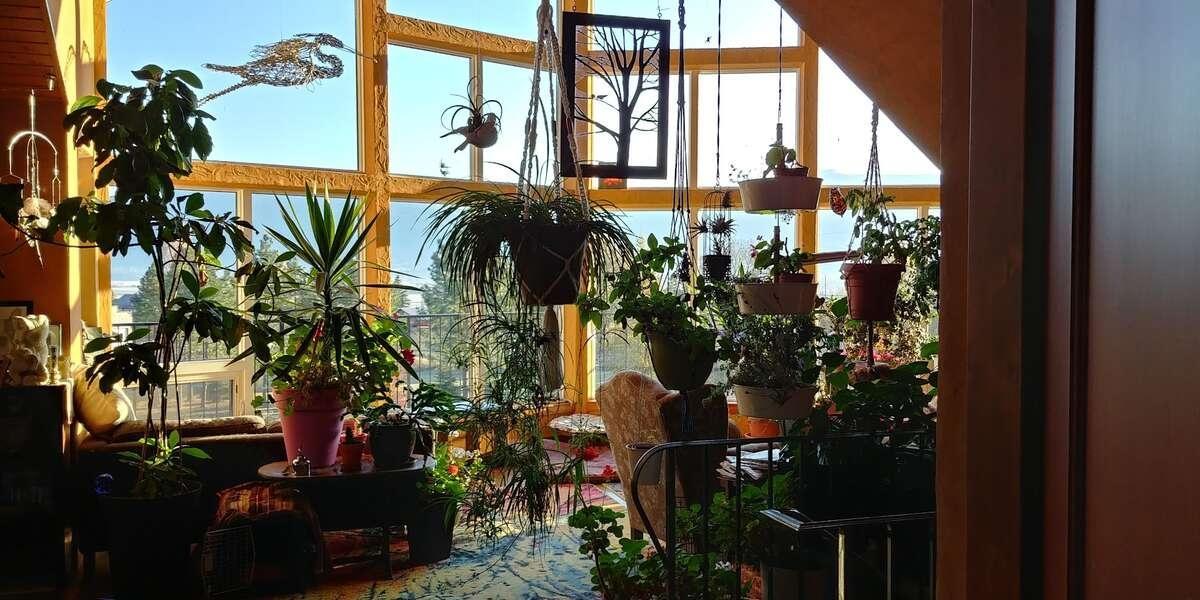 1067 Simmons Road, Creston, British Columbia  V0B 1G7 - Photo 7 - 2477622