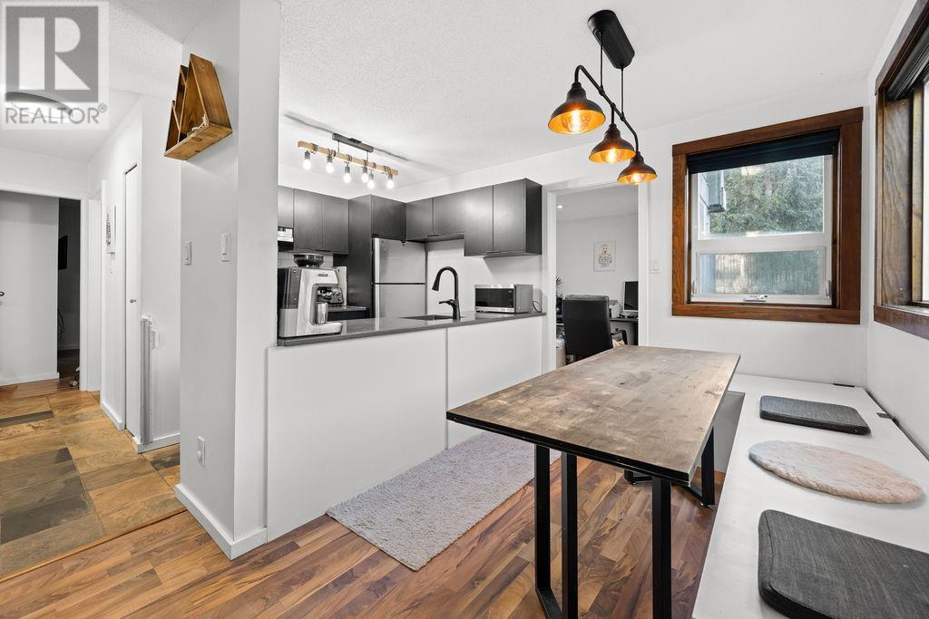 121 2005 Nordic Place, Whistler, British Columbia  V8E 0N8 - Photo 2 - R2893282