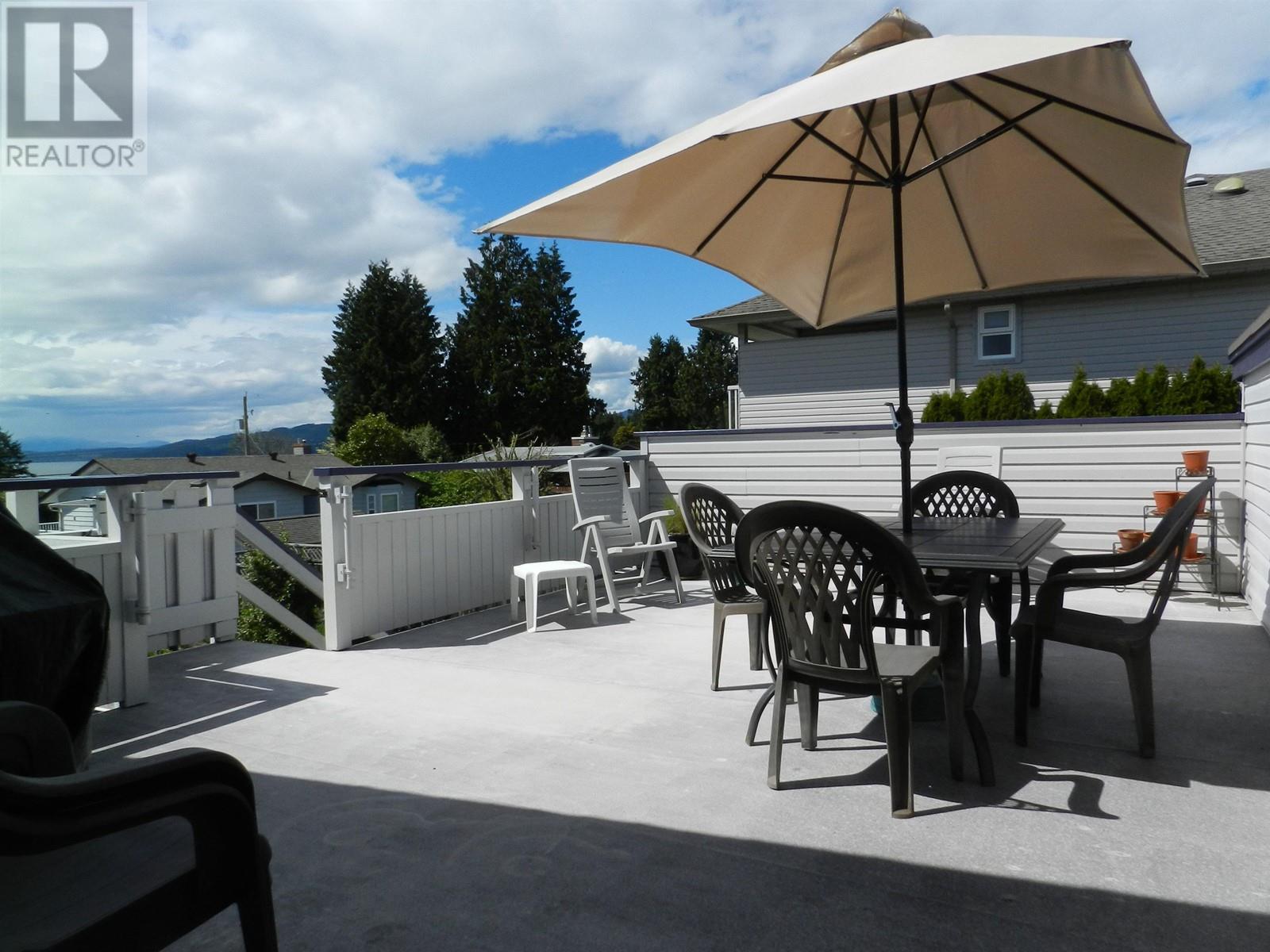 4757 TAMARACK PLACE, Sechelt, British Columbia