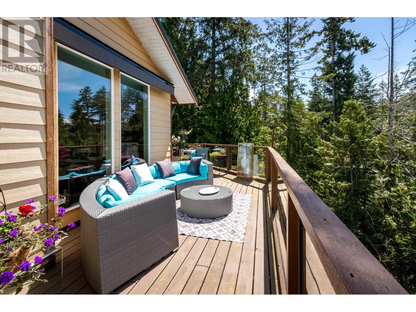 4224 Packalen Boulevard, Garden Bay, British Columbia  V0N 1S1 - Photo 19 - R2892255