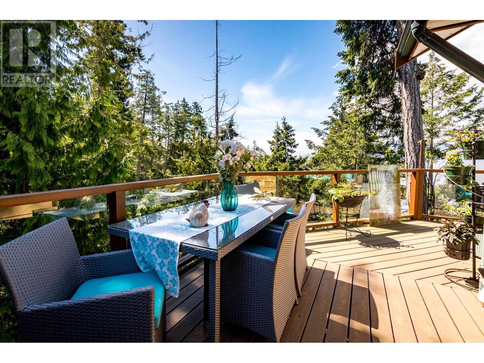 4224 Packalen Boulevard, Garden Bay, British Columbia  V0N 1S1 - Photo 16 - R2892255