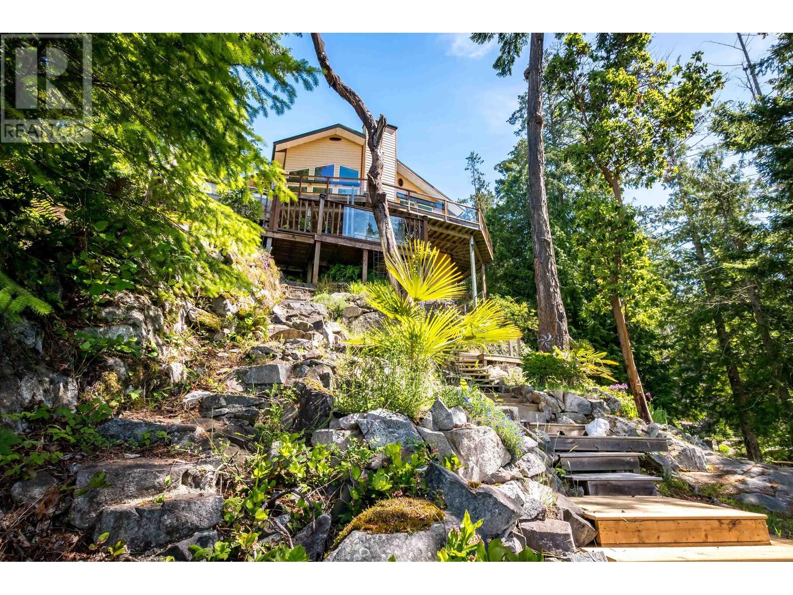 4224 Packalen Boulevard, Garden Bay, British Columbia  V0N 1S1 - Photo 37 - R2892255