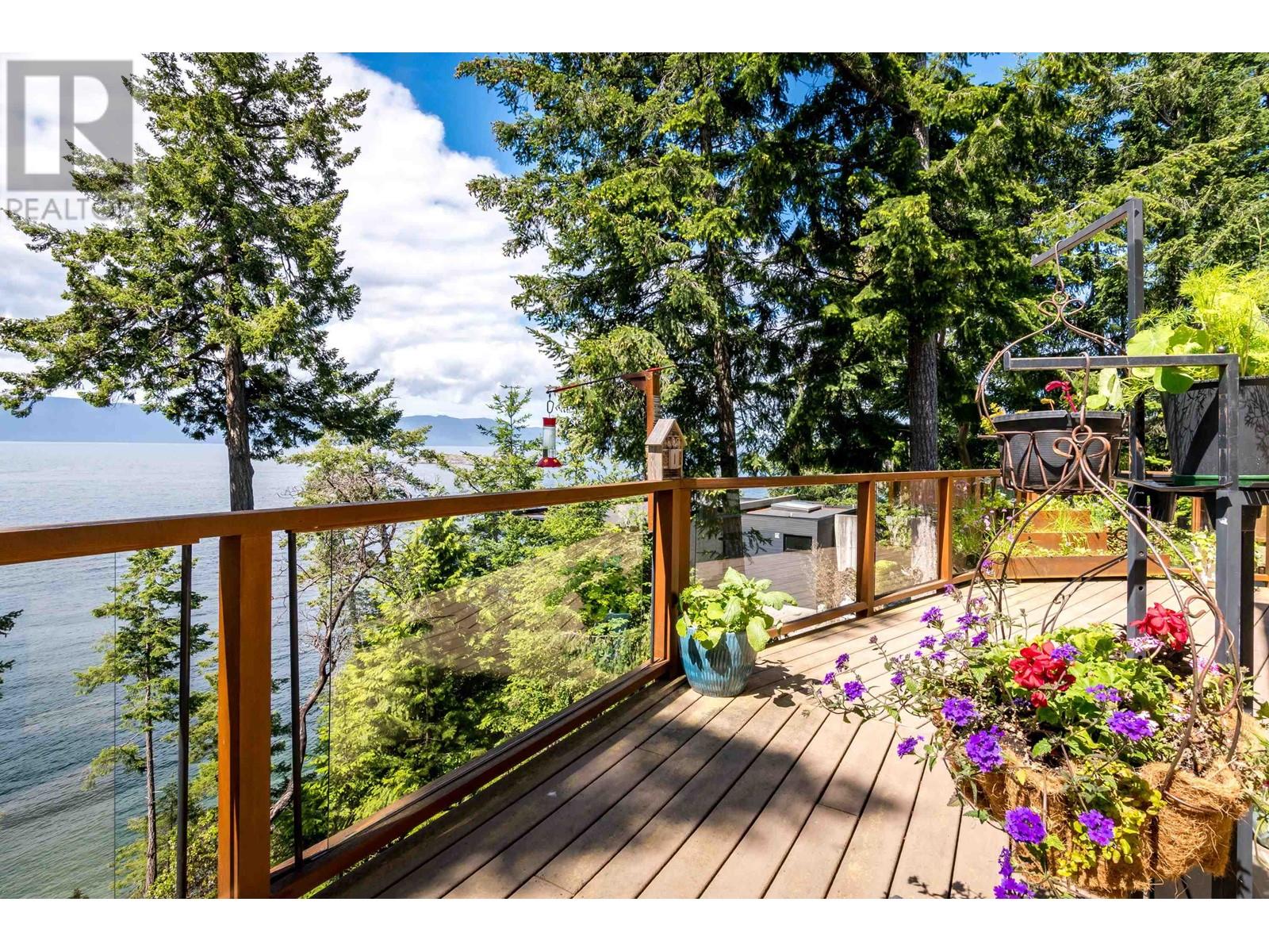 4224 Packalen Boulevard, Garden Bay, British Columbia  V0N 1S1 - Photo 17 - R2892255