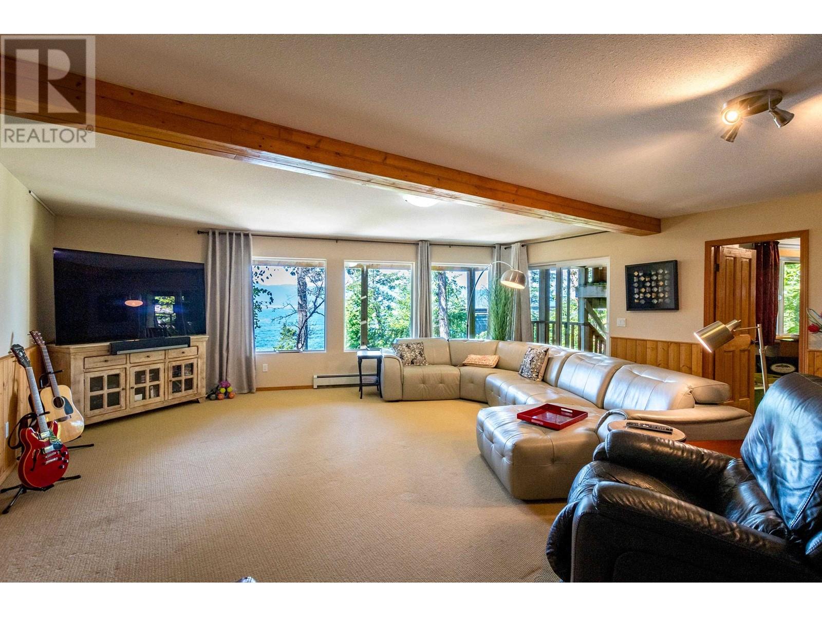 4224 Packalen Boulevard, Garden Bay, British Columbia  V0N 1S1 - Photo 29 - R2892255