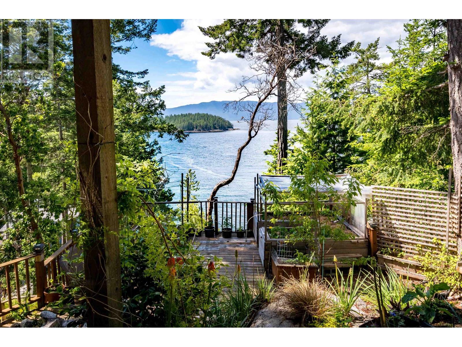 4224 Packalen Boulevard, Garden Bay, British Columbia  V0N 1S1 - Photo 34 - R2892255