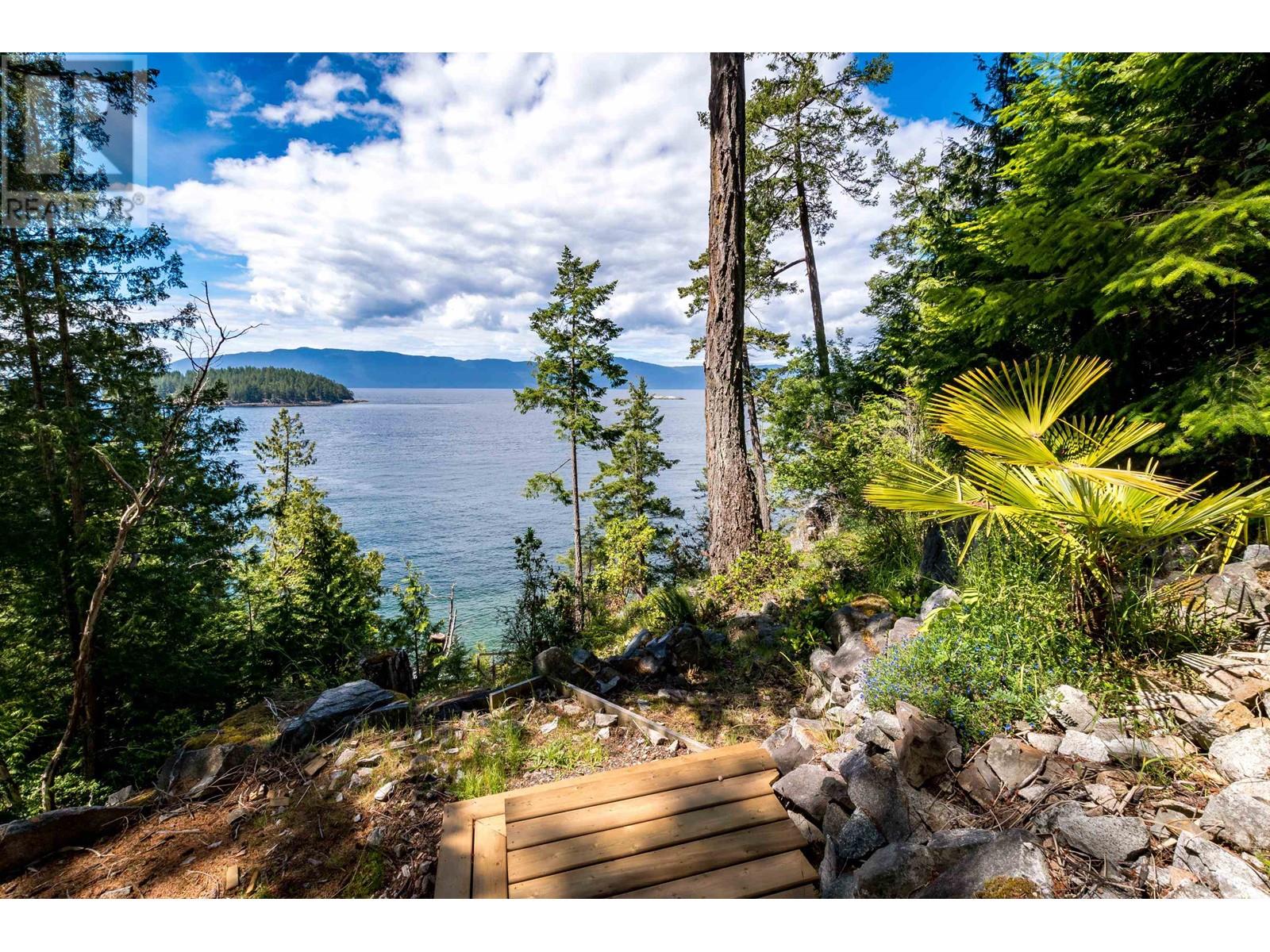 4224 Packalen Boulevard, Garden Bay, British Columbia  V0N 1S1 - Photo 36 - R2892255