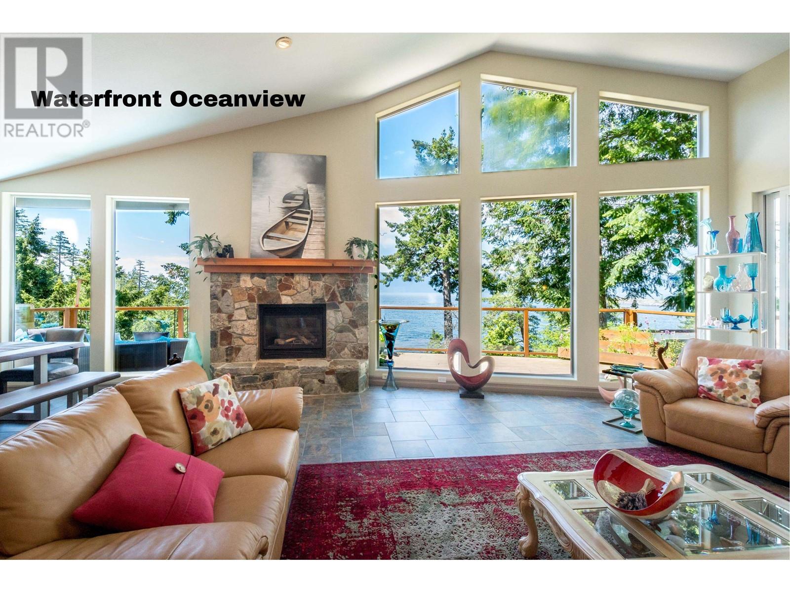 4224 Packalen Boulevard, Garden Bay, British Columbia  V0N 1S1 - Photo 4 - R2892255