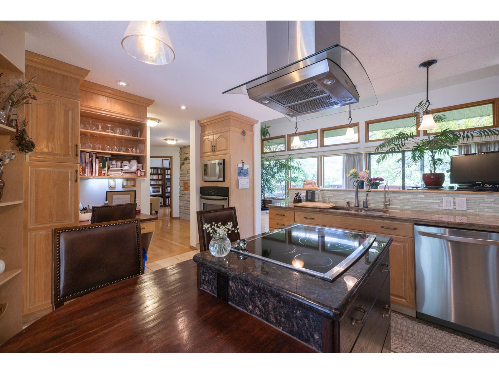 642 4th Avenue, Fernie, British Columbia  V0B 1M0 - Photo 27 - 2477633