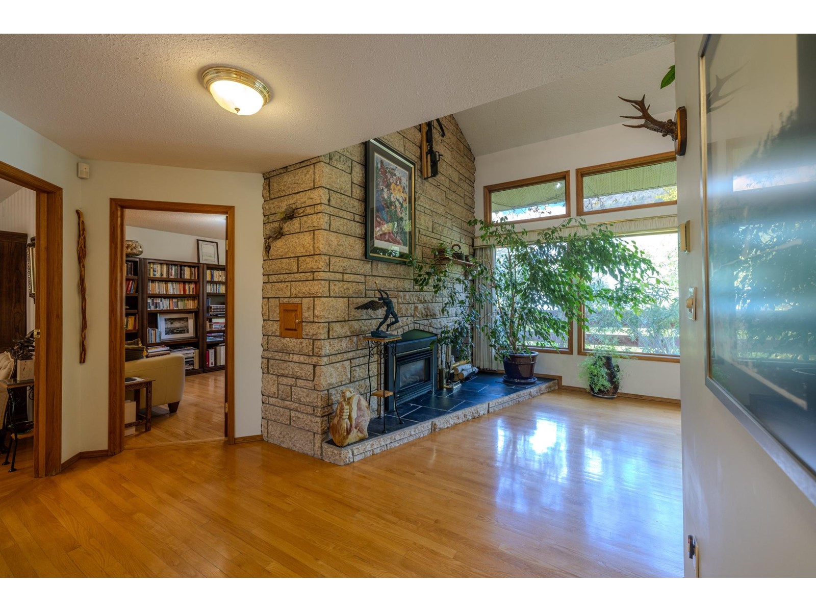 642 4th Avenue, Fernie, British Columbia  V0B 1M0 - Photo 30 - 2477633