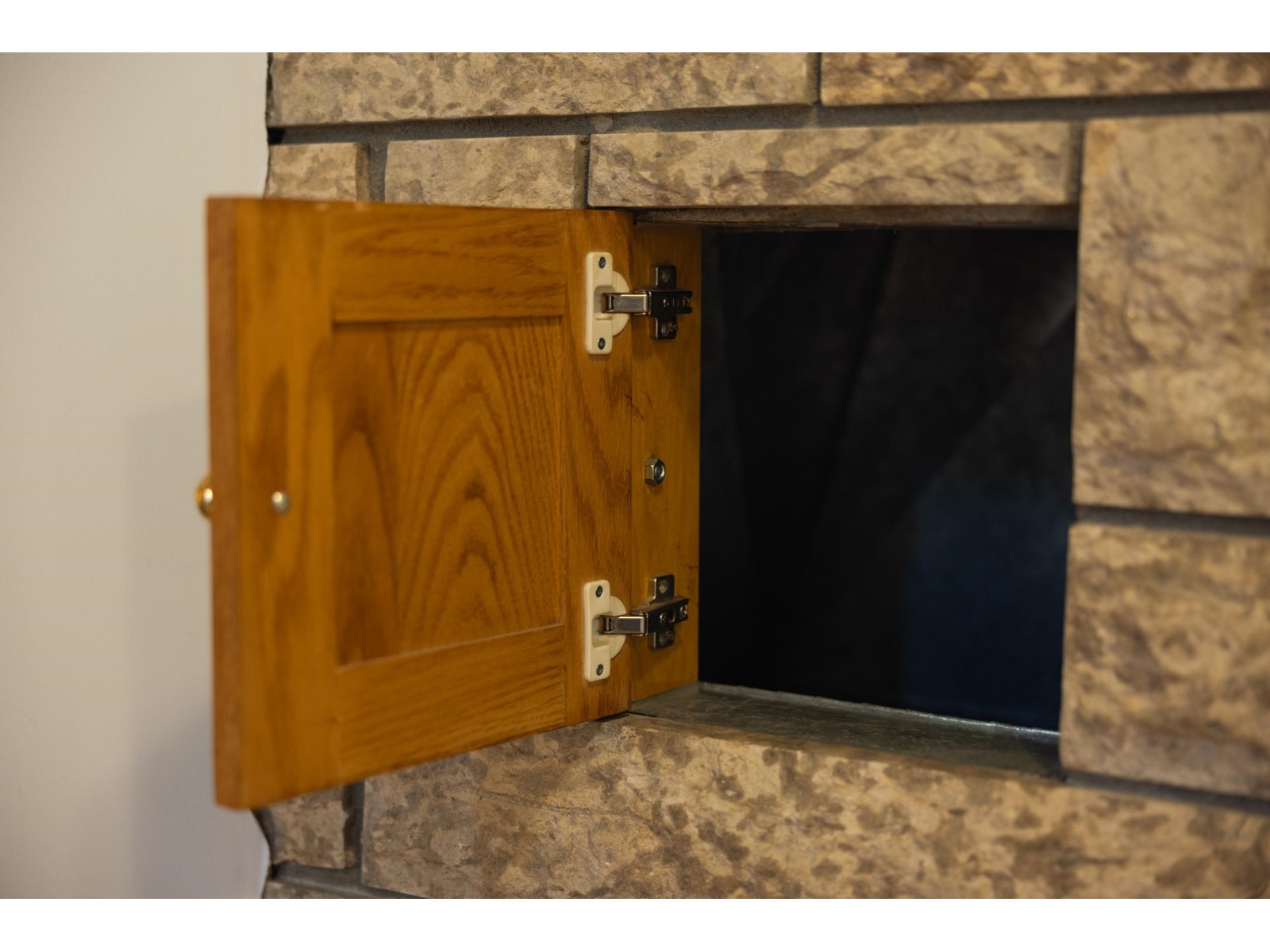 642 4th Avenue, Fernie, British Columbia  V0B 1M0 - Photo 45 - 2477633