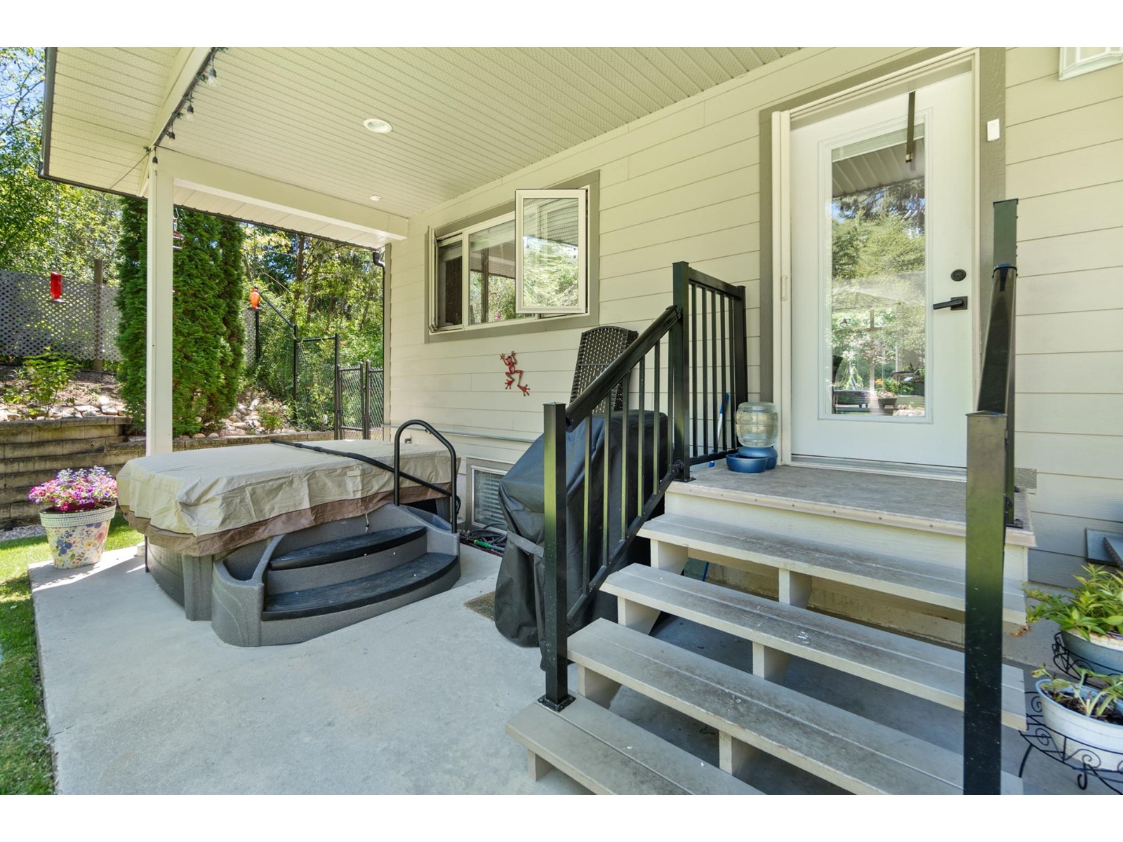 1371 37th Street, Castlegar, British Columbia  V1N 3N2 - Photo 52 - 2477636