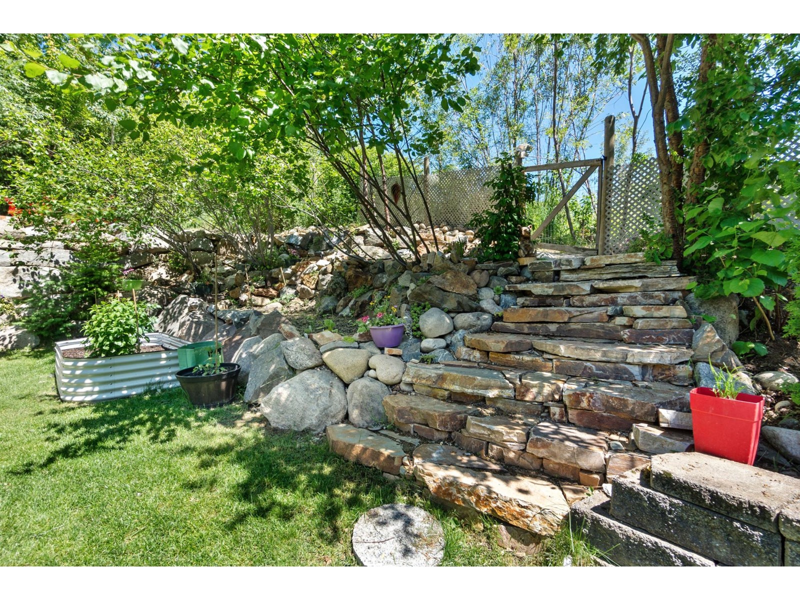 1371 37th Street, Castlegar, British Columbia  V1N 3N2 - Photo 54 - 2477636