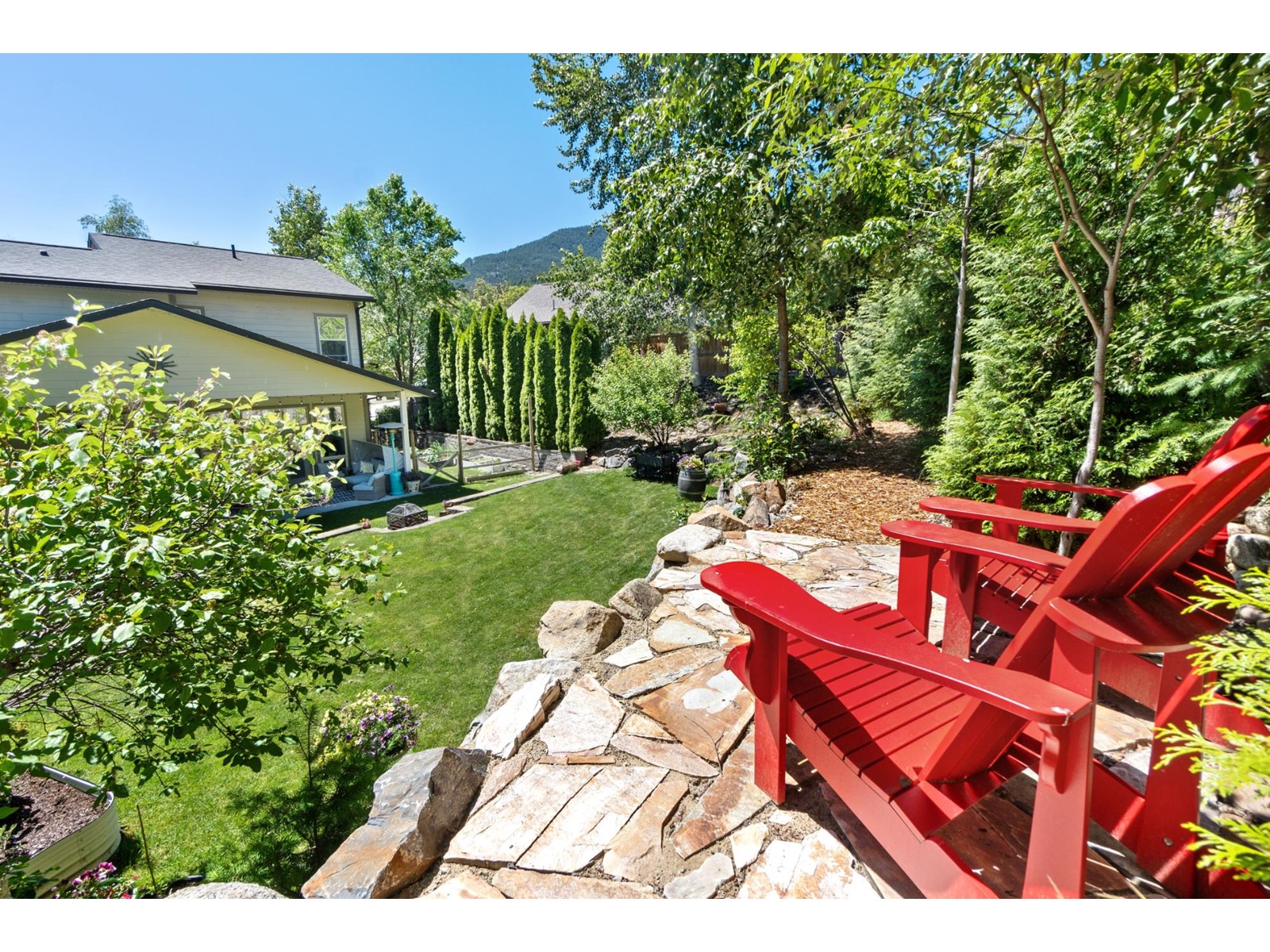 1371 37th Street, Castlegar, British Columbia  V1N 3N2 - Photo 6 - 2477636