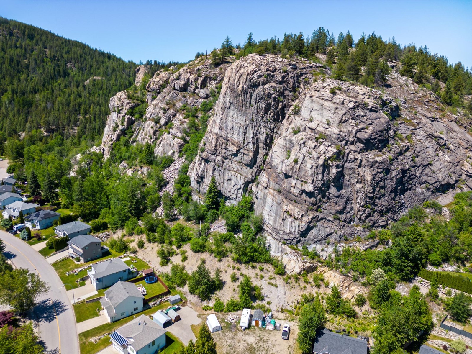 1371 37th Street, Castlegar, British Columbia  V1N 3N2 - Photo 63 - 2477636