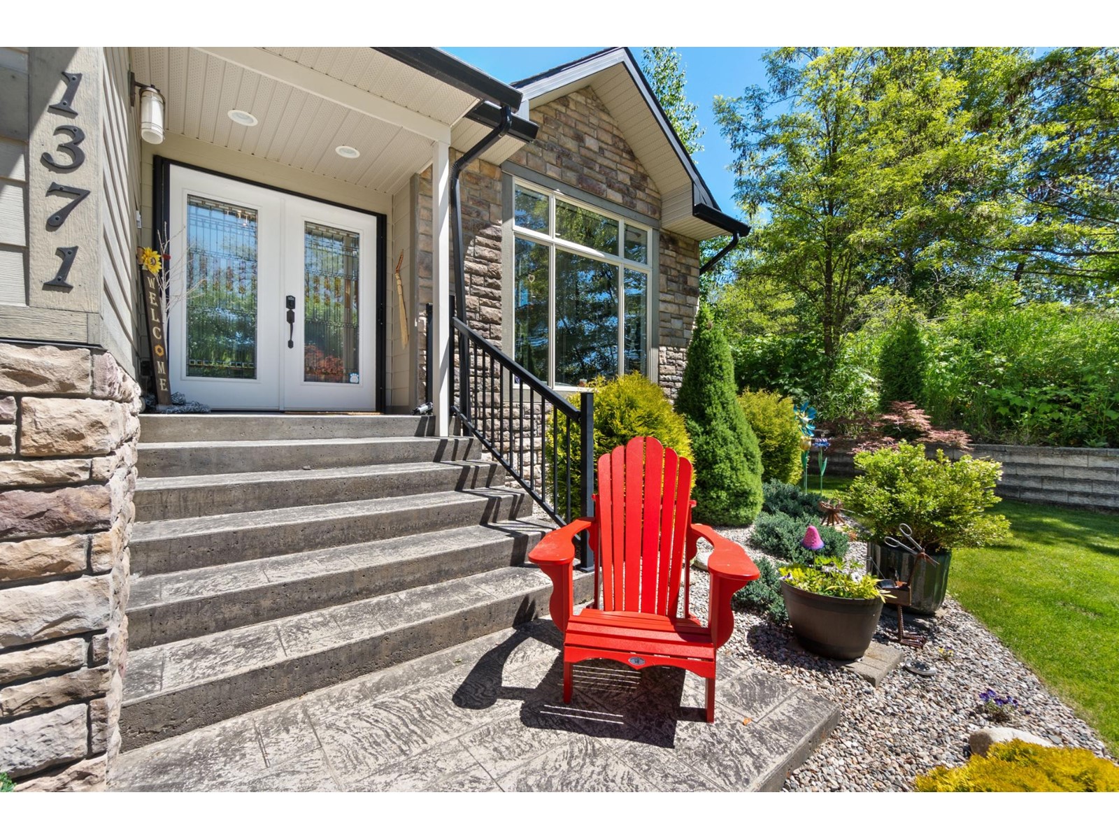 1371 37th Street, Castlegar, British Columbia  V1N 3N2 - Photo 7 - 2477636