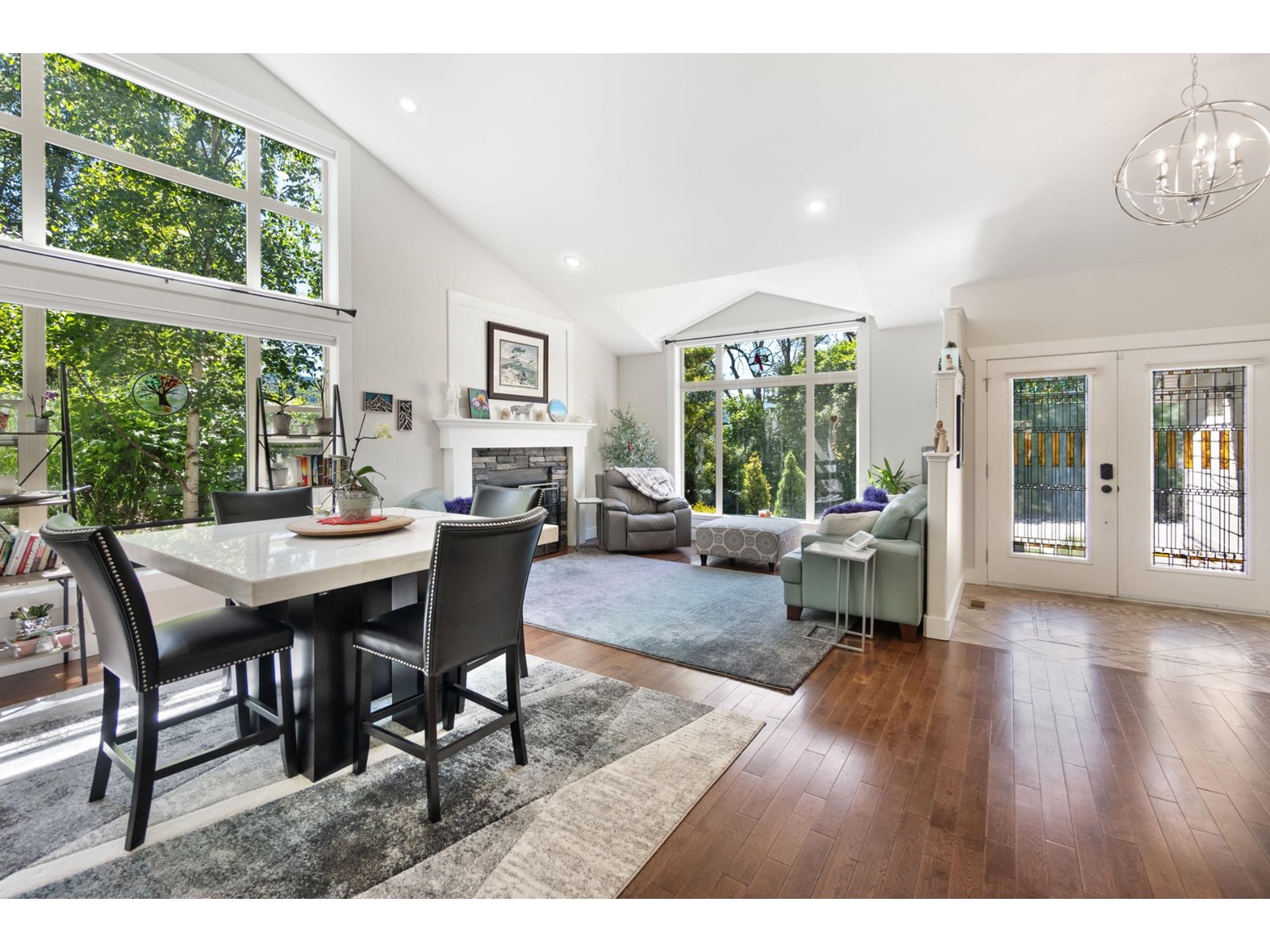 1371 37th Street, Castlegar, British Columbia  V1N 3N2 - Photo 8 - 2477636