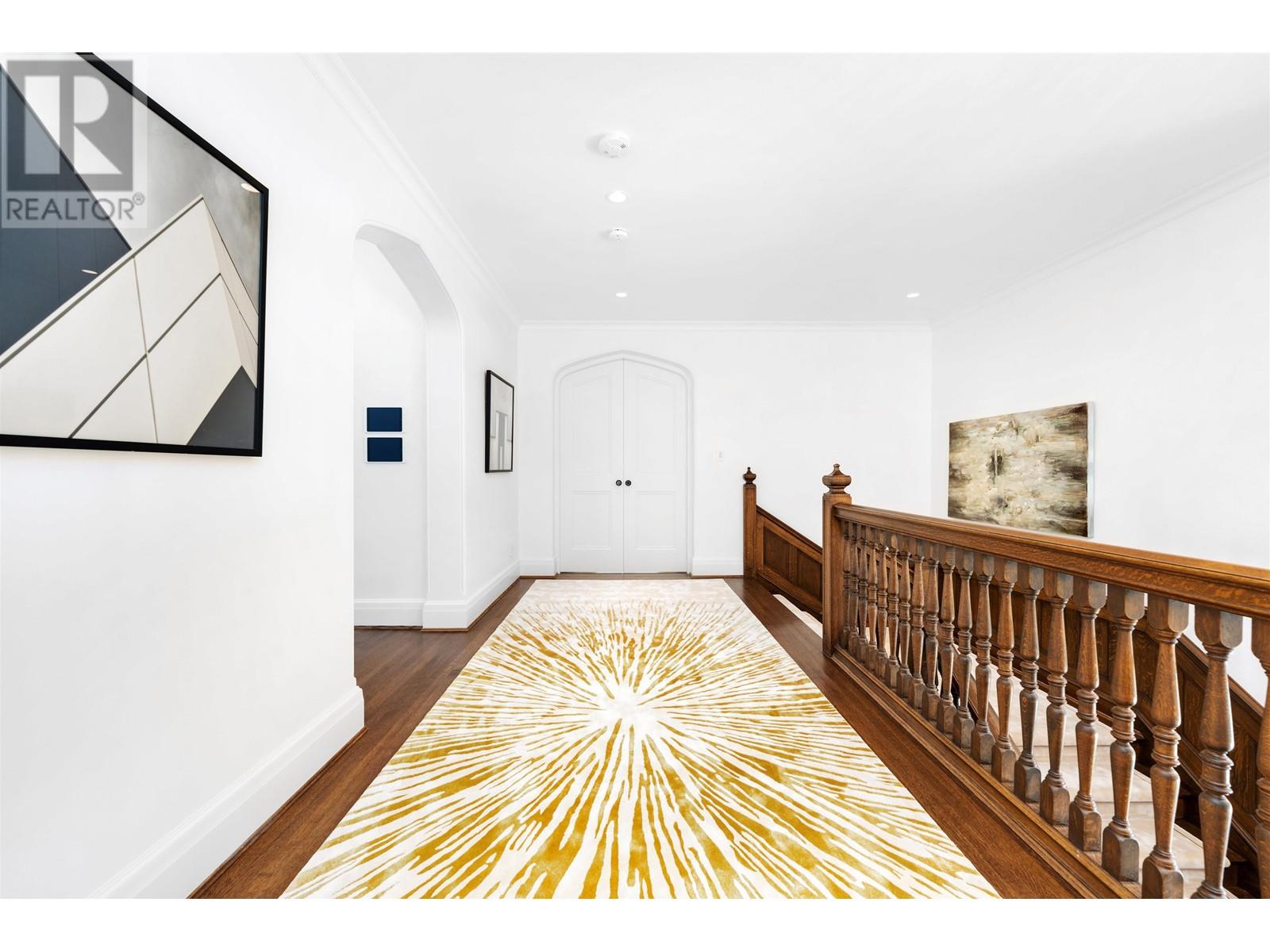 Listing Picture 25 of 40 : 2106 SW MARINE DRIVE, Vancouver / 溫哥華 - 魯藝地產 Yvonne Lu Group - MLS Medallion Club Member