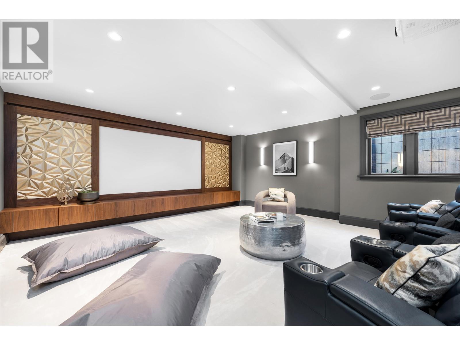 Listing Picture 31 of 40 : 2106 SW MARINE DRIVE, Vancouver / 溫哥華 - 魯藝地產 Yvonne Lu Group - MLS Medallion Club Member
