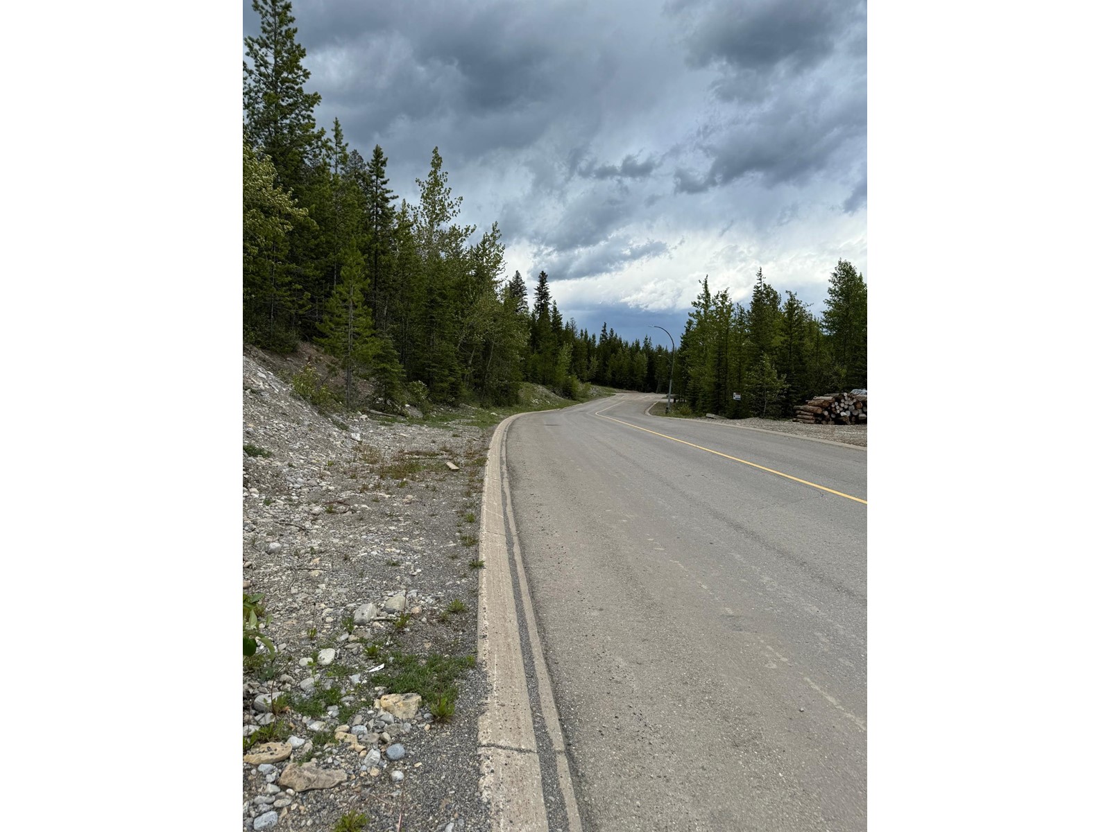 15 Driftwood Place, Elkford, British Columbia  v0b 1h0 - Photo 4 - 2477638