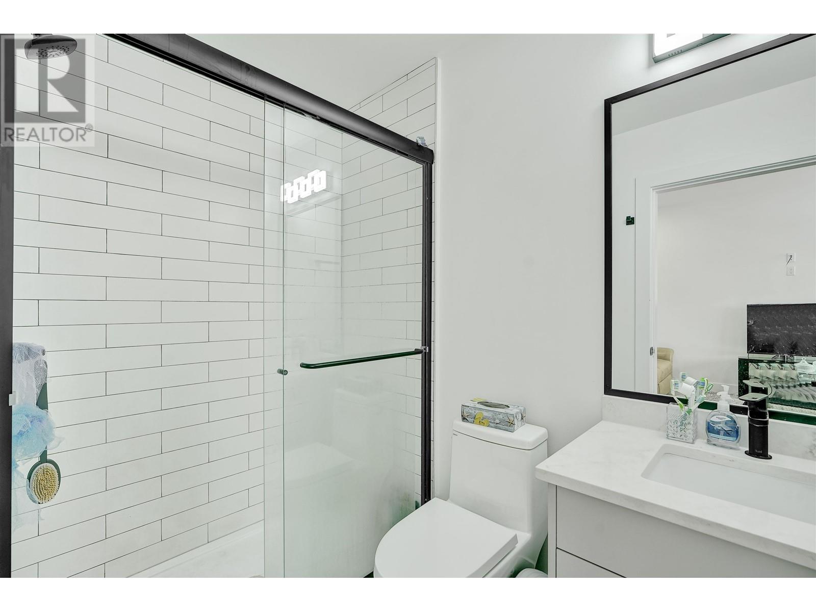 1421 E 62nd Avenue, Vancouver, British Columbia  V5N 1B7 - Photo 6 - R2891117