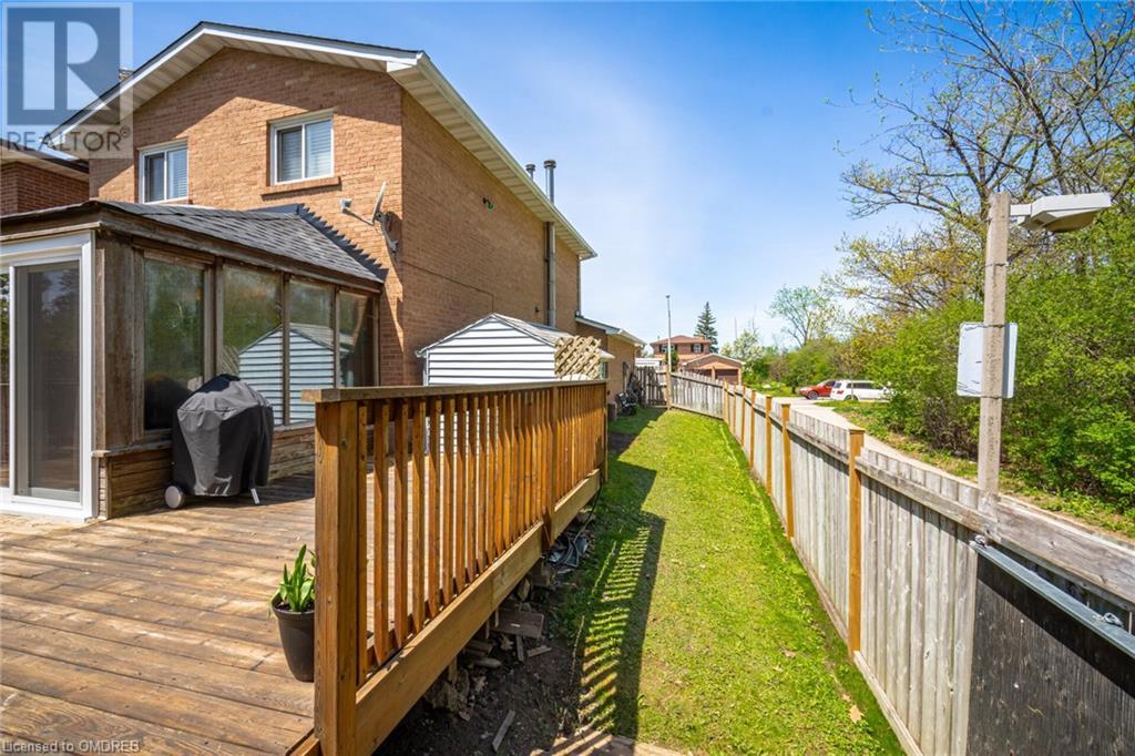 171 Simmons Boulevard, Brampton, Ontario  L6V 3Y2 - Photo 35 - 40604413