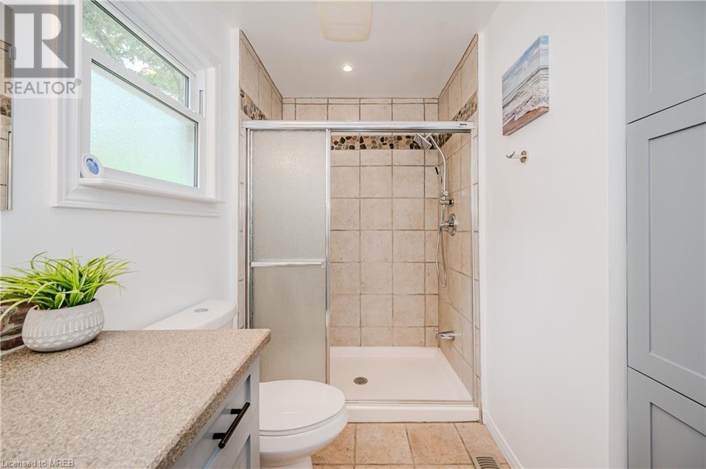 2 Campview Road, Stoney Creek, Ontario  L8E 5E2 - Photo 18 - 40604524