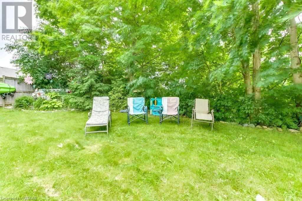 161 Carroll Street, Ingersoll, Ontario  N5C 1W3 - Photo 7 - 40604081