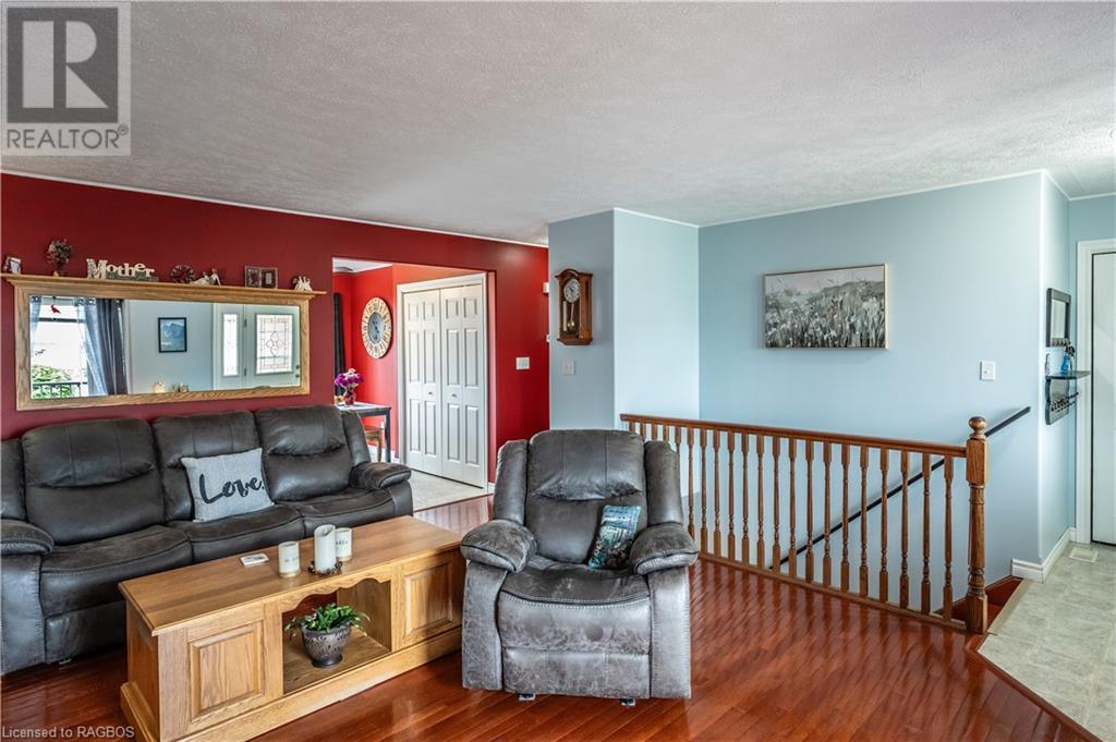 636 22nd Avenue, Hanover, Ontario  N4N 3W7 - Photo 11 - 40604370