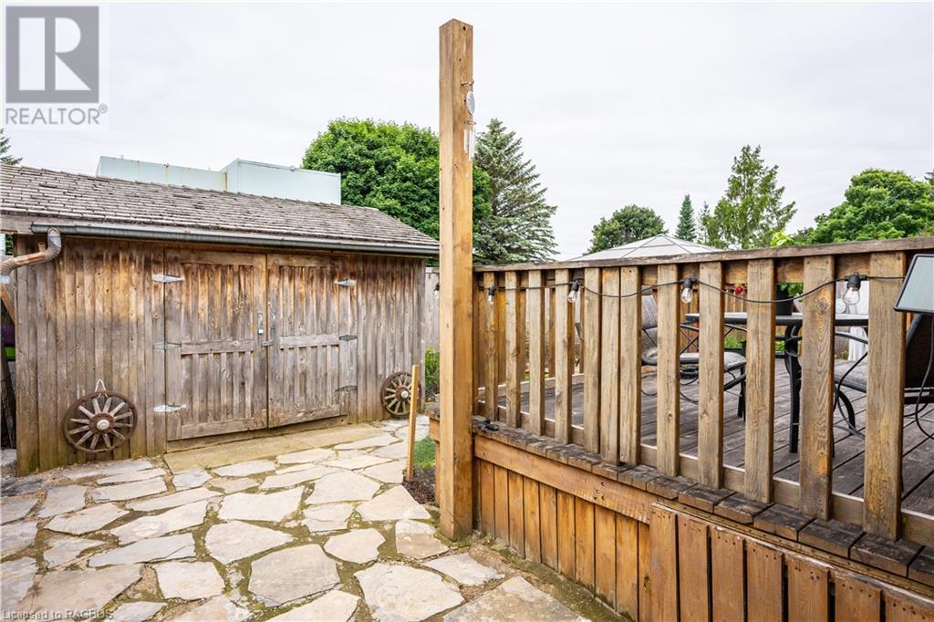 636 22nd Avenue, Hanover, Ontario  N4N 3W7 - Photo 28 - 40604370