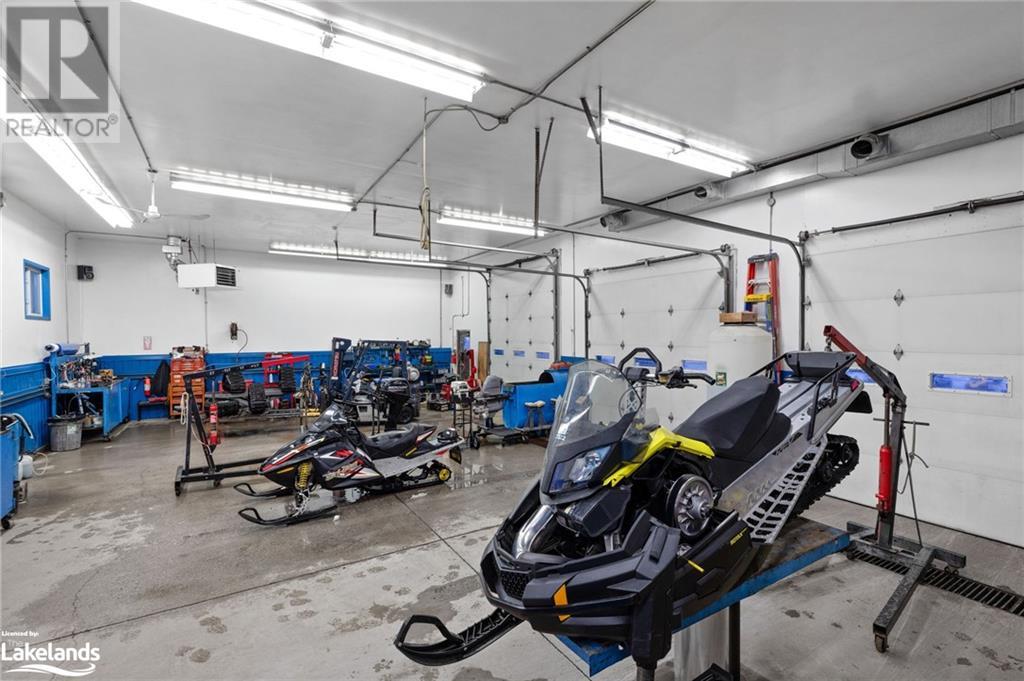 8 Gray Road Unit# C, Bracebridge, Ontario  P1L 1P8 - Photo 3 - 40604761