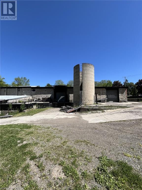 315 Brock Road Unit# B, Hamilton, Ontario  L9H 5H6 - Photo 4 - 40604840