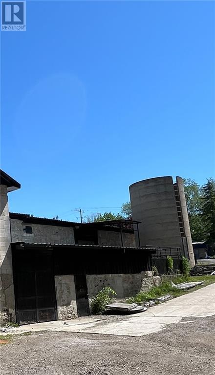 315 Brock Road Unit# B3, Hamilton, Ontario  L9H 5H6 - Photo 3 - 40604925