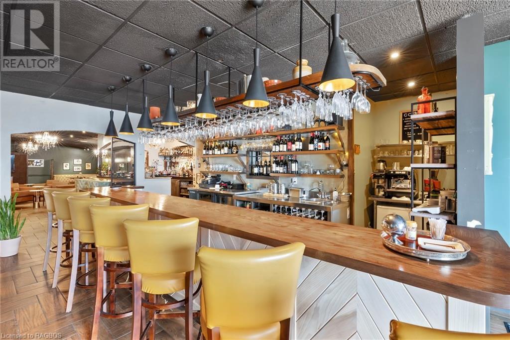 166 High Street W, Southampton, Ontario  N0H 2L0 - Photo 1 - 40604978