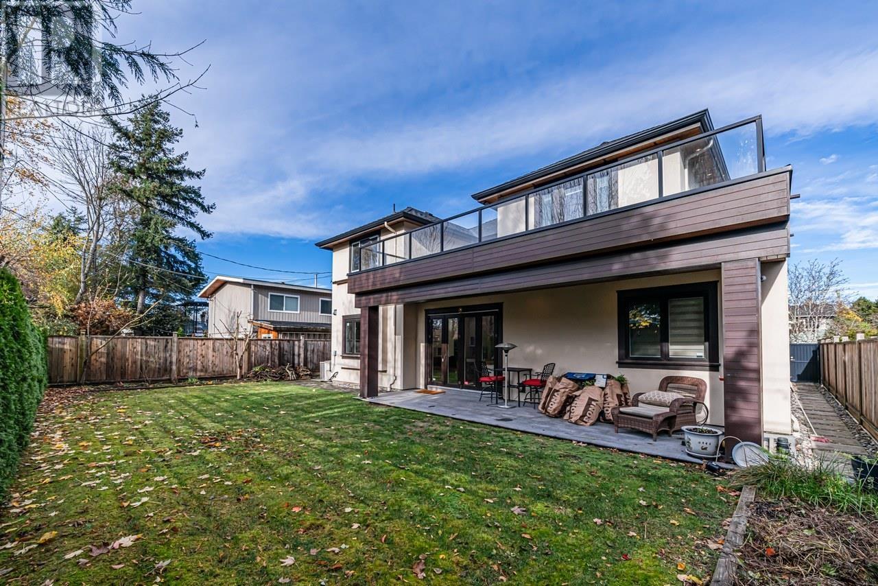 Listing Picture 38 of 40 : 8631 FAIRDELL CRESCENT, Richmond / 烈治文 - 魯藝地產 Yvonne Lu Group - MLS Medallion Club Member