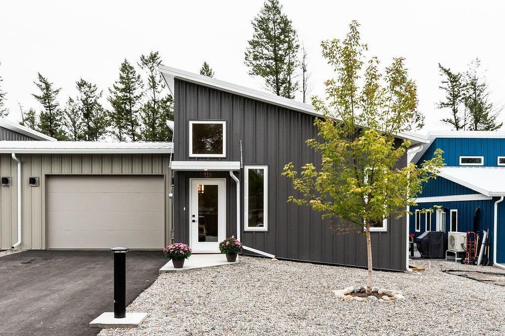 1304 ORCHARD LANE, invermere, British Columbia