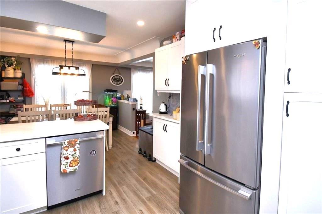 Image of property at 3 PLEASANT Avenue