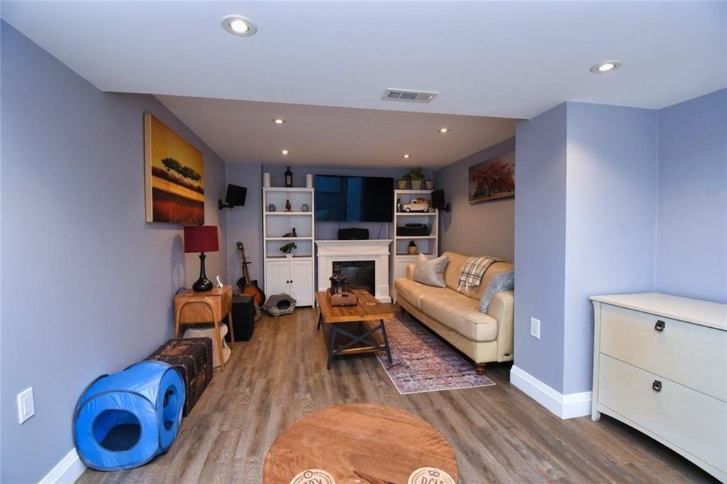 Image of property at 3 PLEASANT Avenue