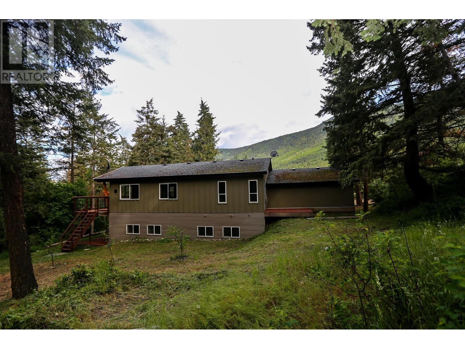 4598 Cedar Hill Road, Falkland, British Columbia  V0E 1W1 - Photo 41 - 10309176