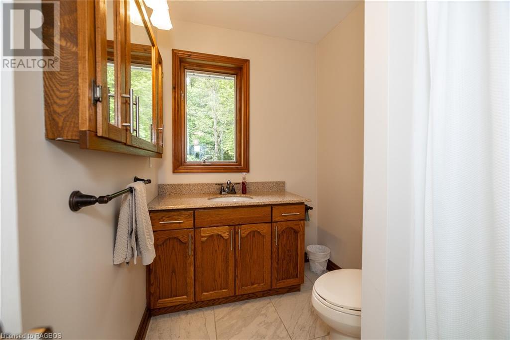 78 Lake Street, Georgian Bluffs, Ontario  N0H 2K0 - Photo 24 - 40604271