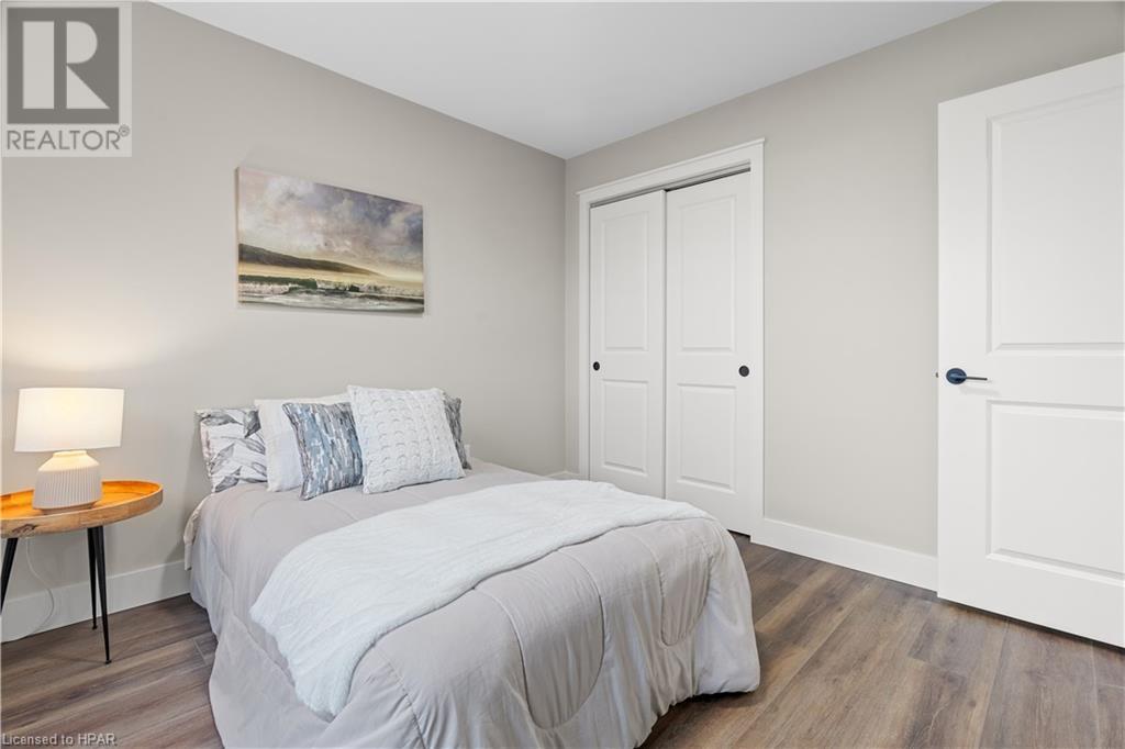 137 Victoria Avenue E, Crediton, Ontario  N0M 1M0 - Photo 10 - 40603708