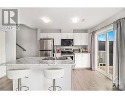 704 AMBERWING PRIVATE UNIT#B