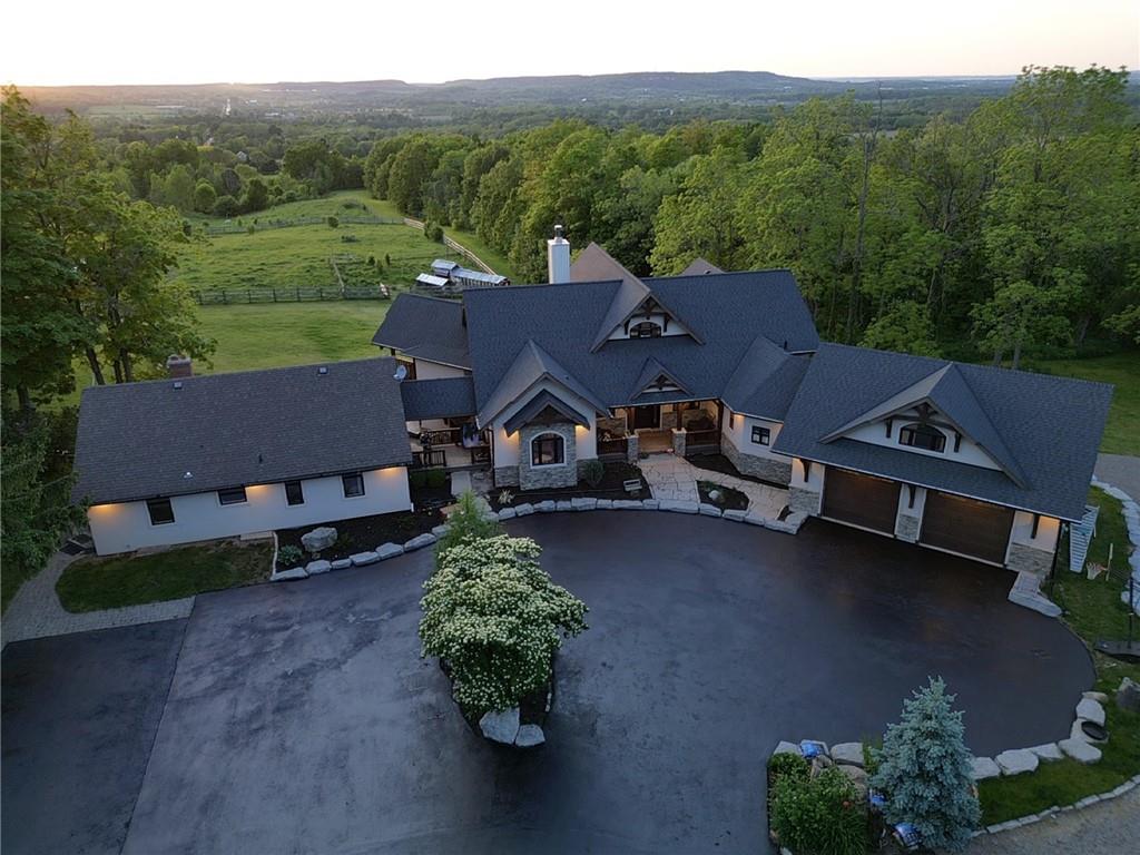 Image of property at 5565 Guelph Line